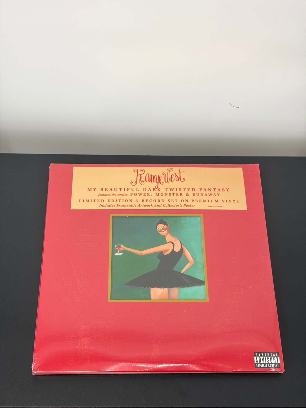 Kanye West - My Beautiful Dark Twisted Fantasy