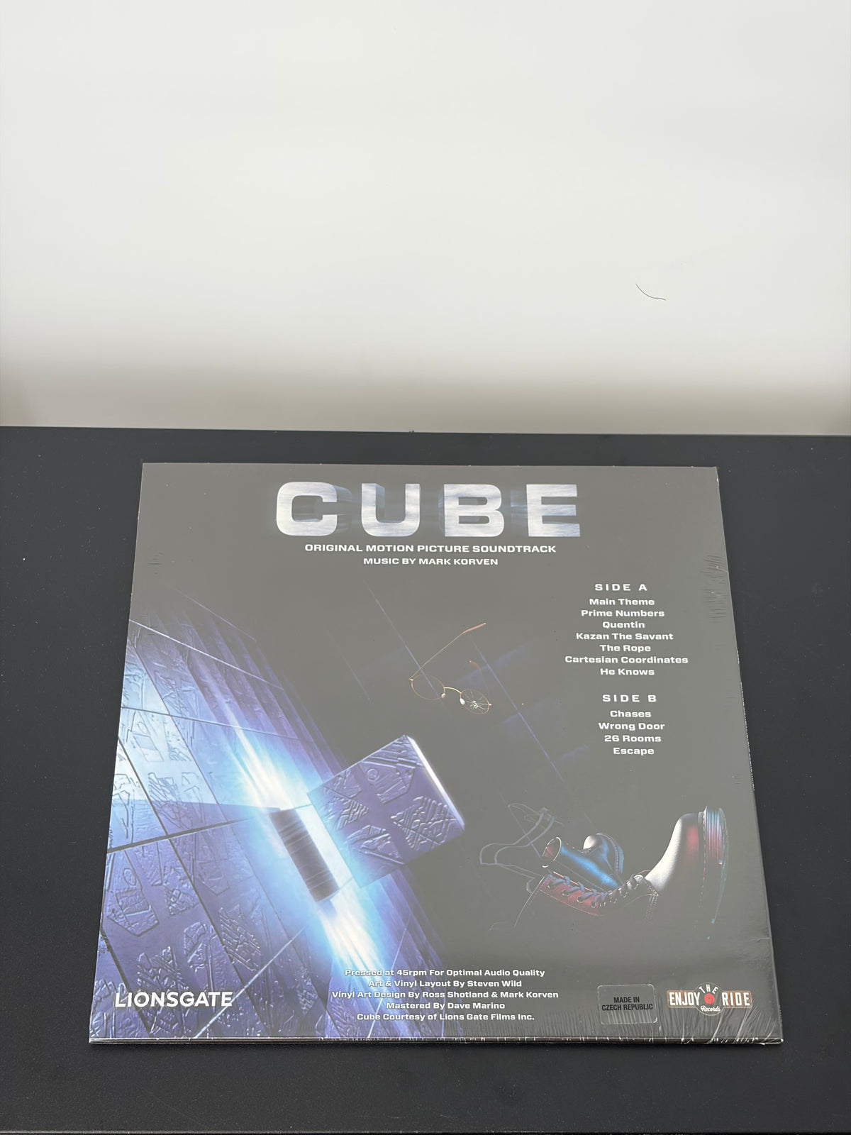 Mark Korven - Cube