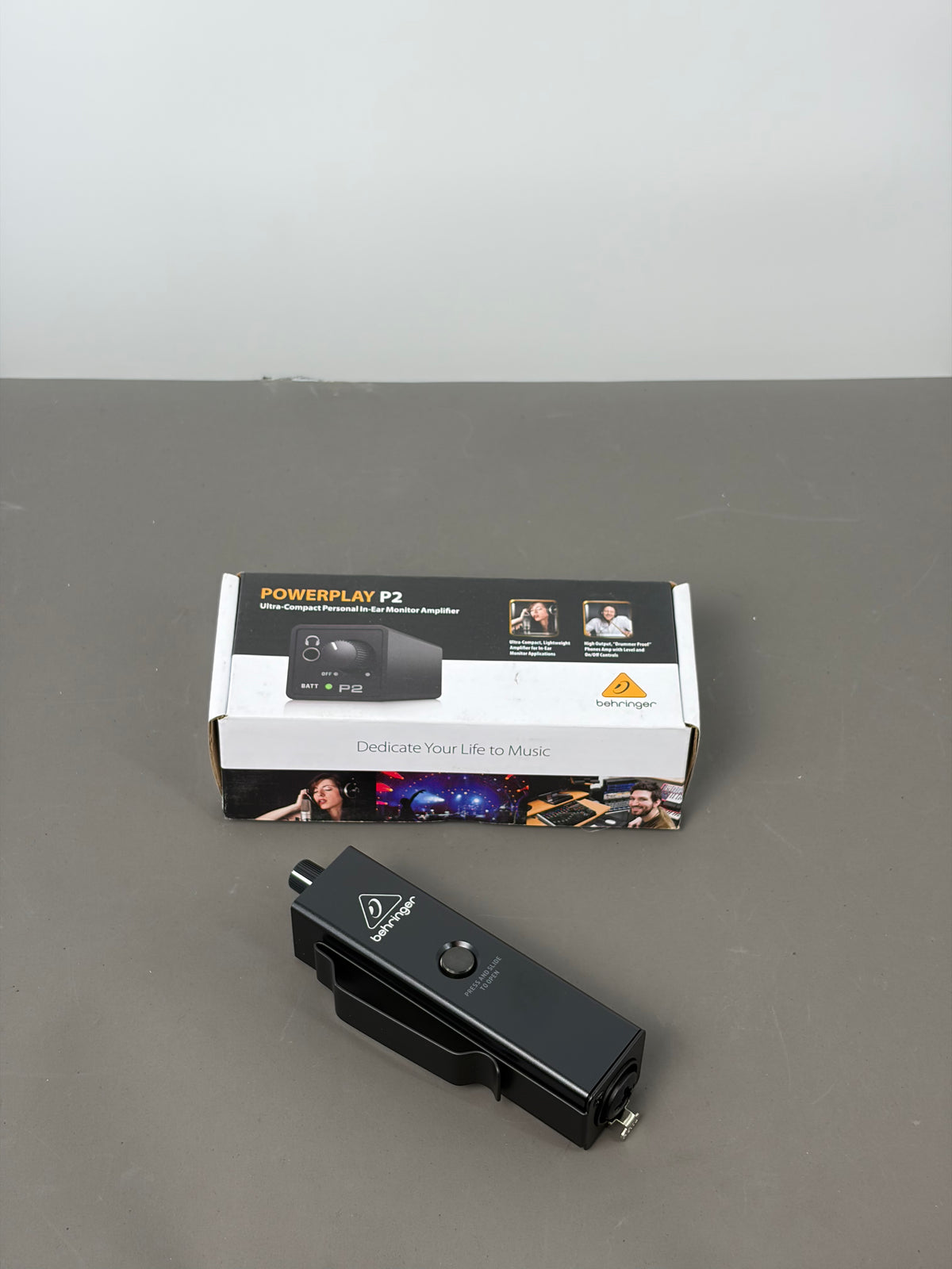 Behringer Powerplay P2