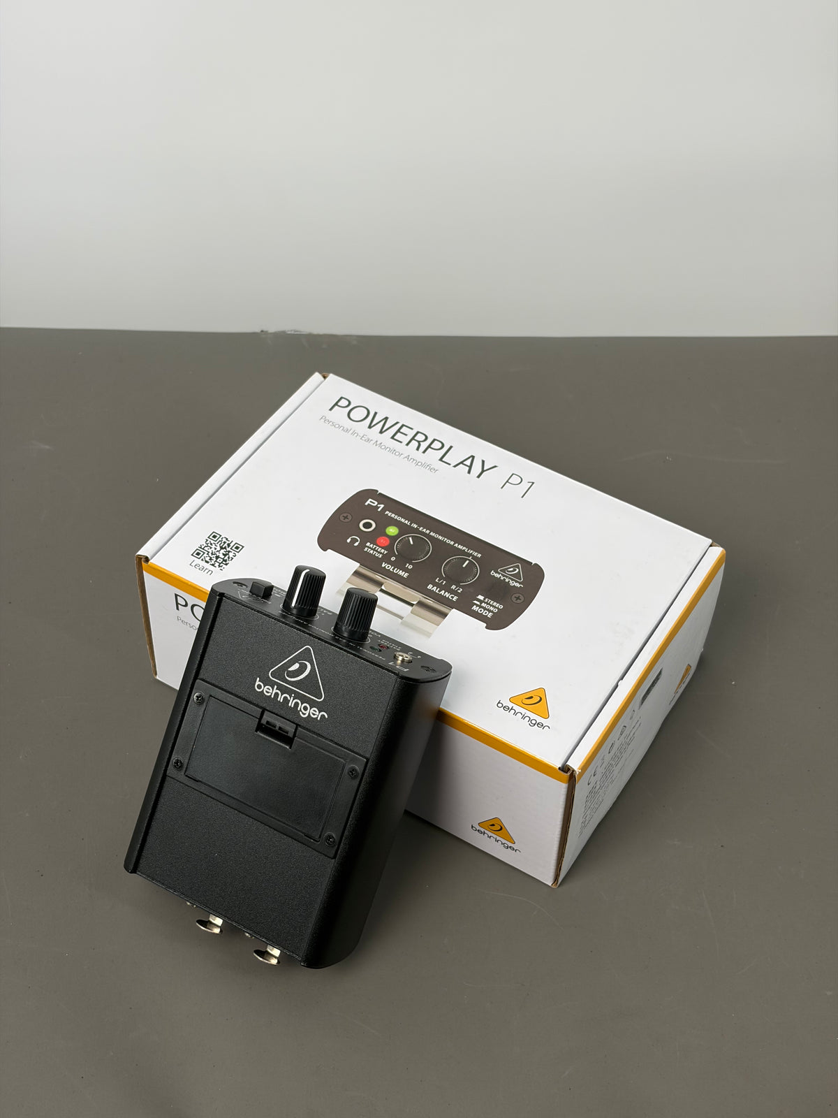 Behringer Powerplay P1