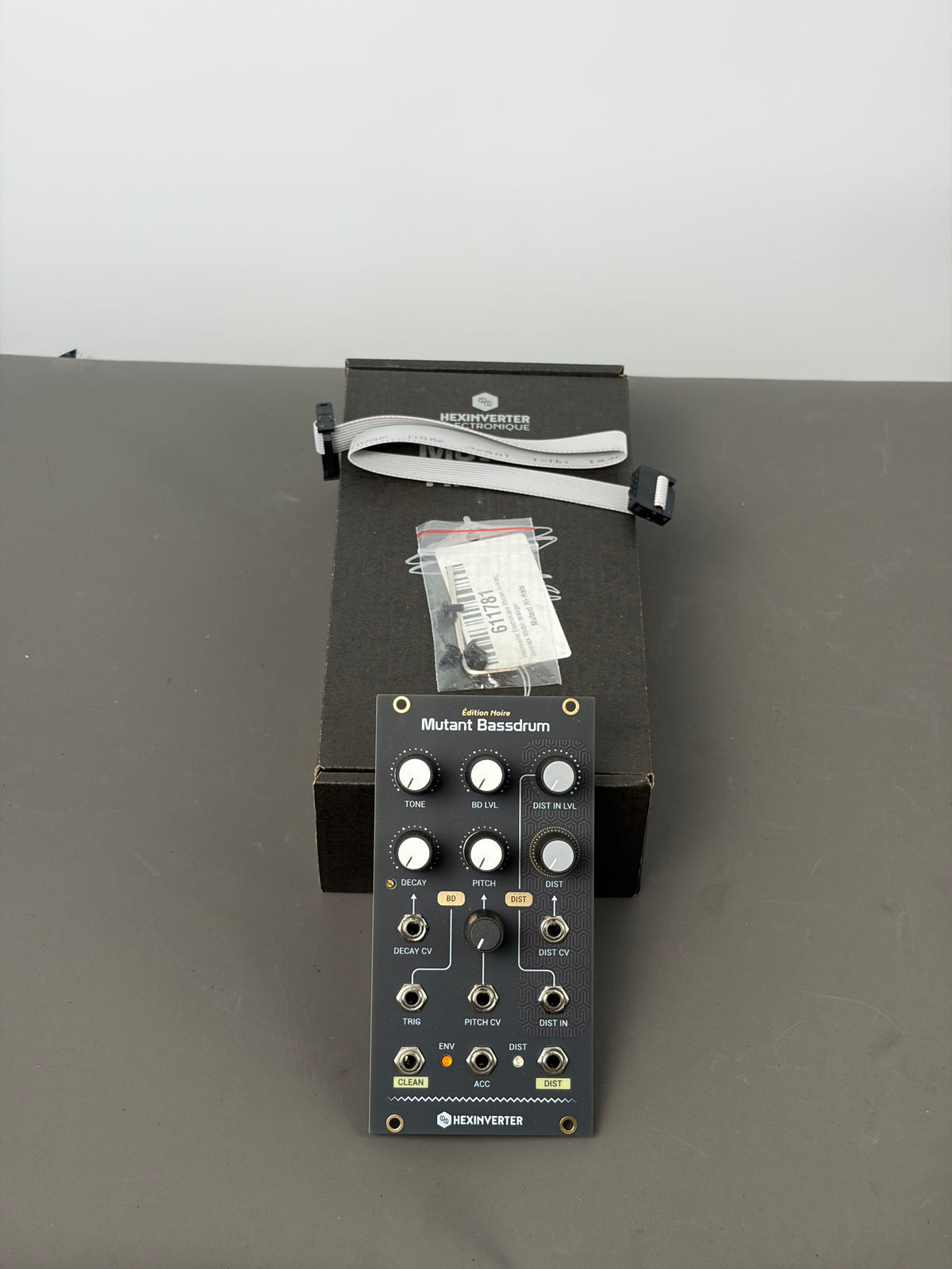 Hexinverter Électronique Mutant Bassdrum