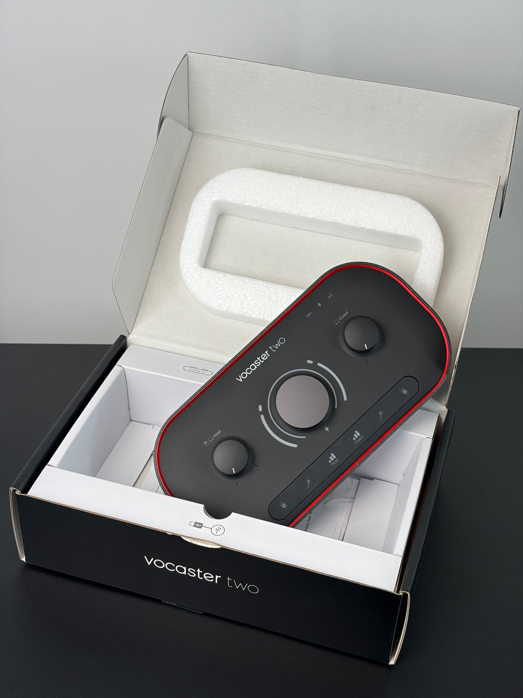 Focusrite Vocaster Two