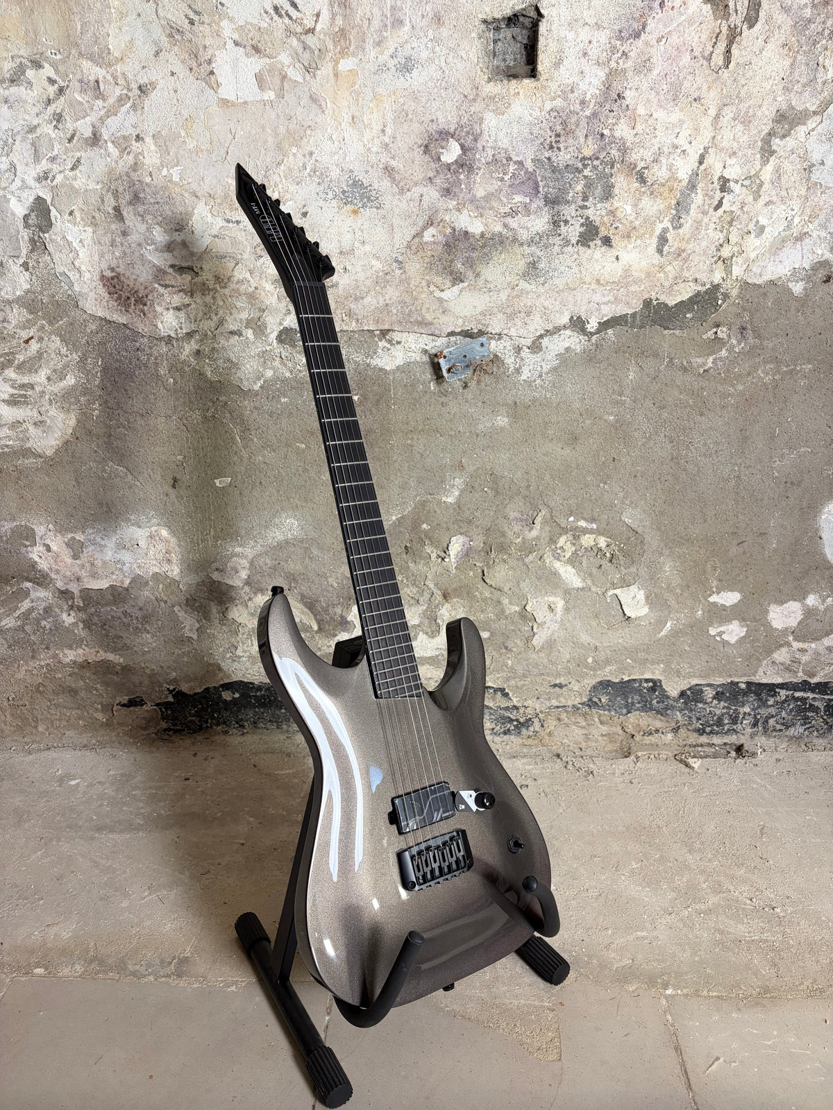 ESP LTD MT-I Mick Thomson Signature - Obsidian Metallic