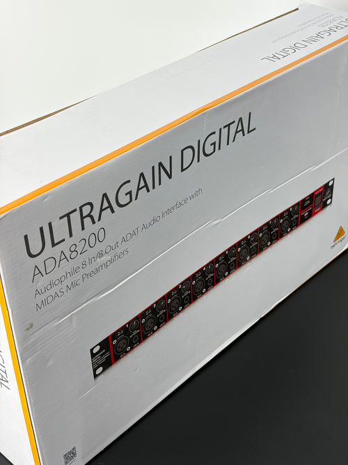 Behringer ADA8200 Ultragain