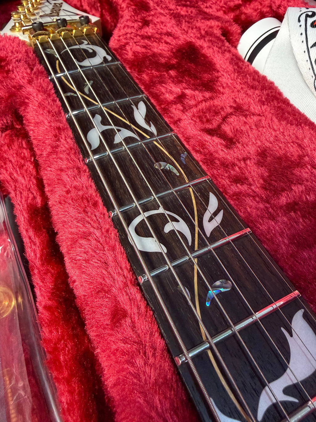 Ibanez PIA3761