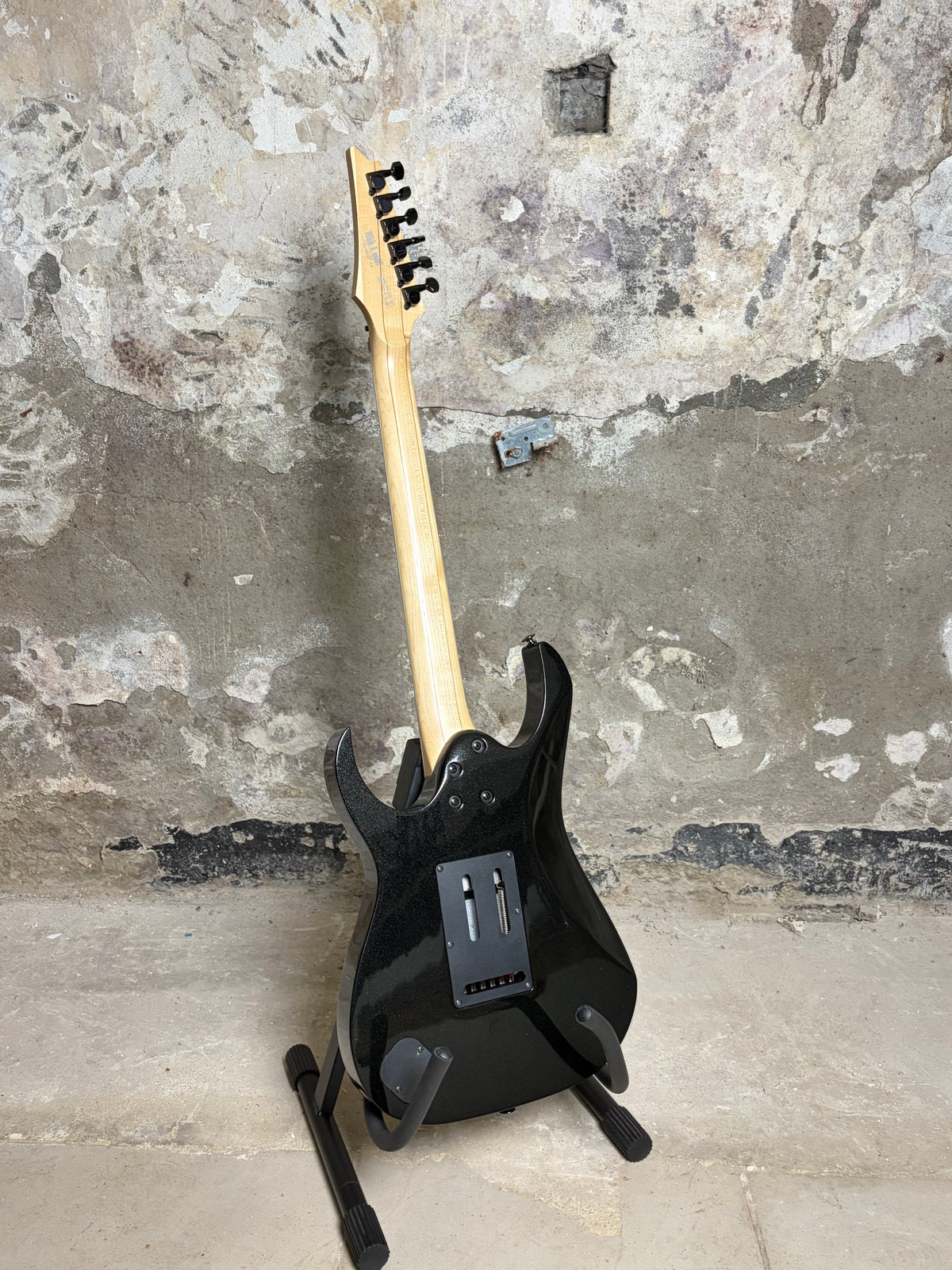 Ibanez RG2550E