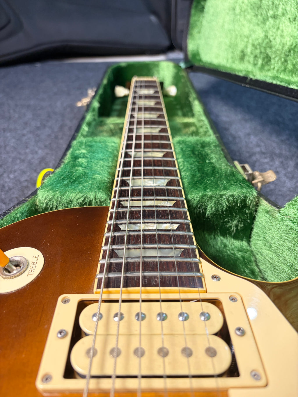 Tokai LS60