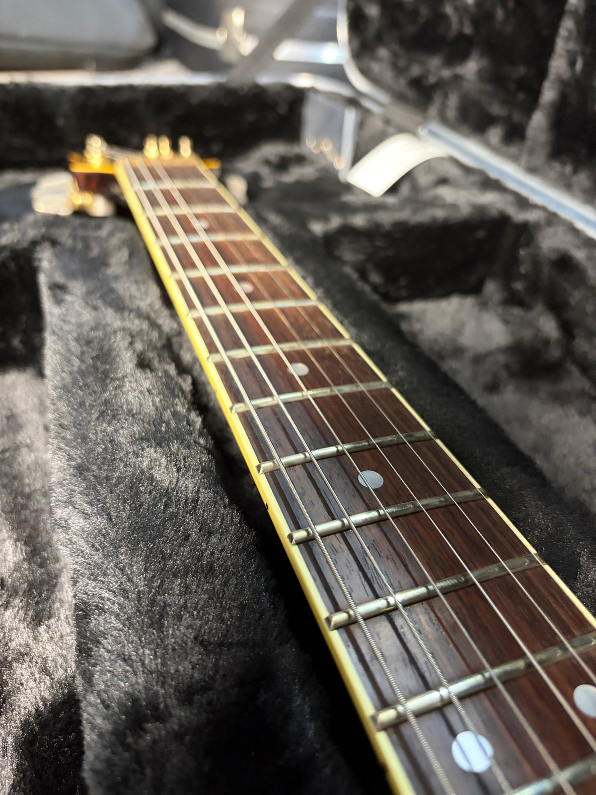 Ibanez AR100